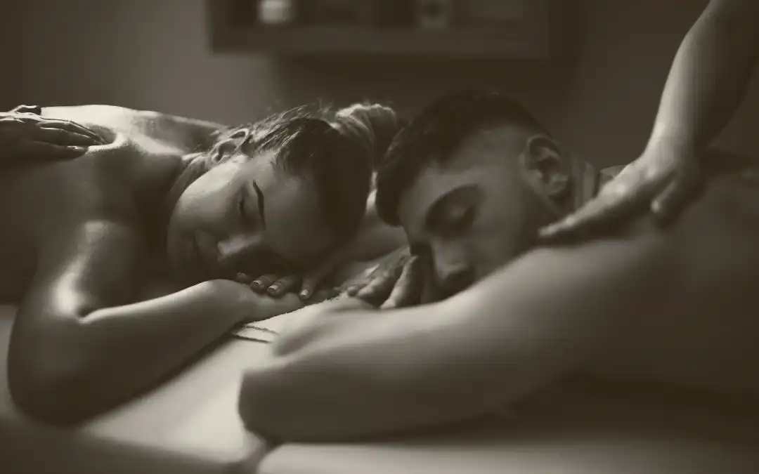 DHARMA (10) masaje erótico en pareja